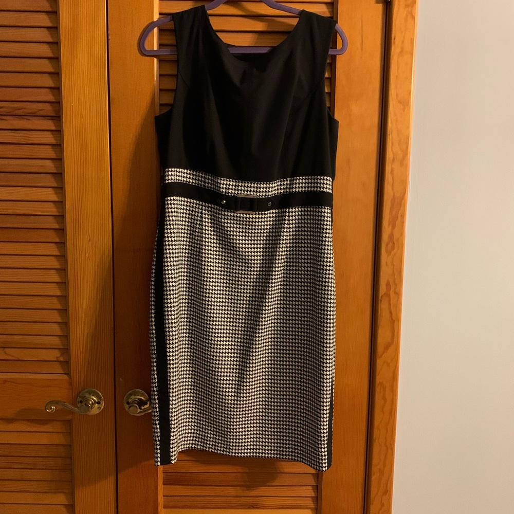 Whbm size 12 dress, worn once, in perfect condition.